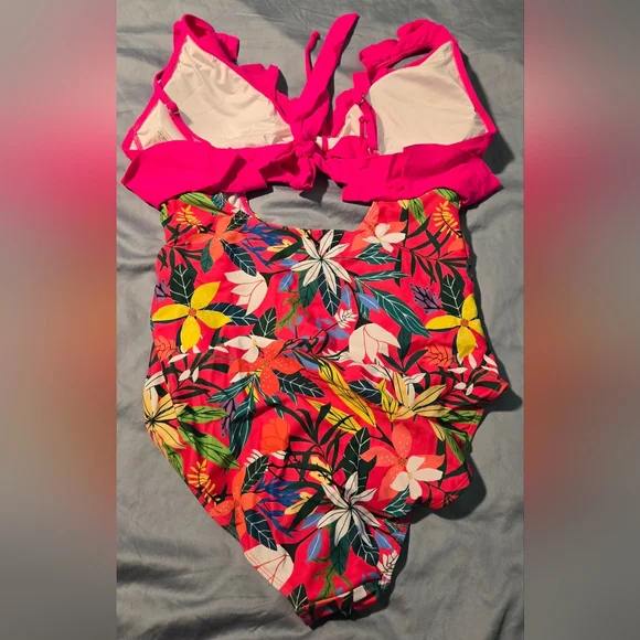 Eomenie One piece Swimsuit #620 NWOT - Picture 3 of 11